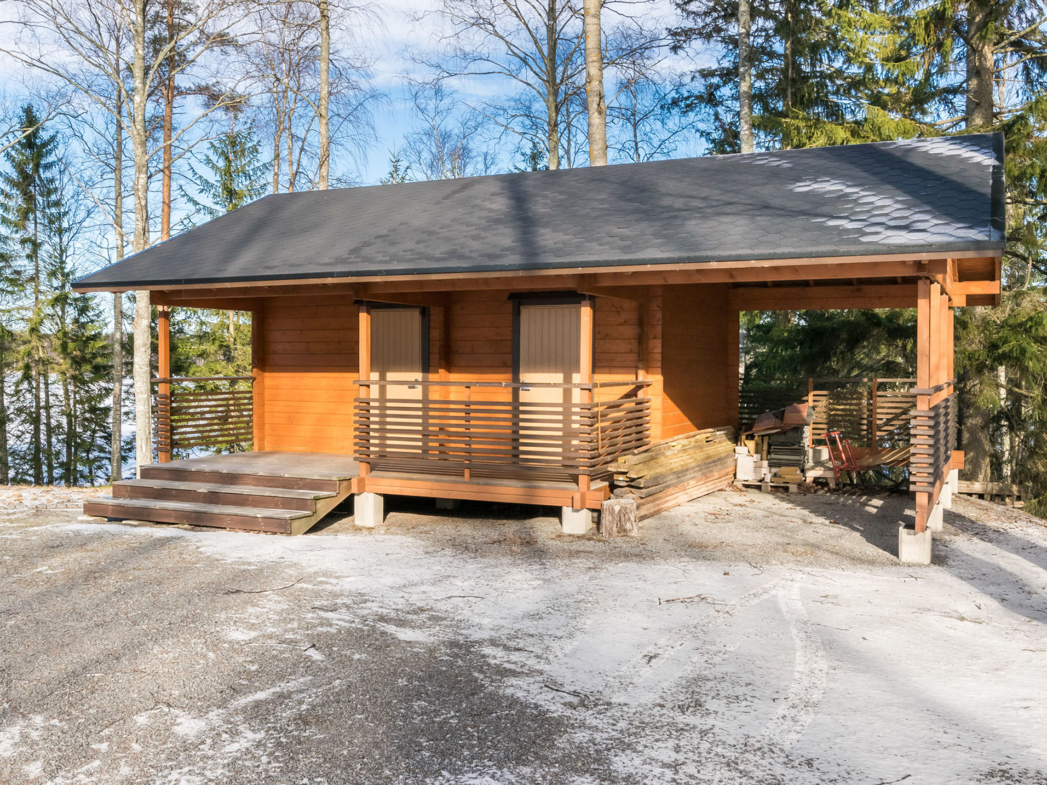 Puolen hehtaarin metsä