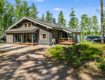Houten villa aan het Saimaameer met eigen sauna en roeiboot - thumbnail 1
