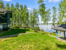 Houten villa aan het Saimaameer met eigen sauna en roeiboot - thumbnail 4