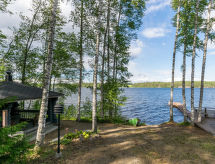 Houten villa aan het Saimaameer met eigen sauna en roeiboot - thumbnail 2