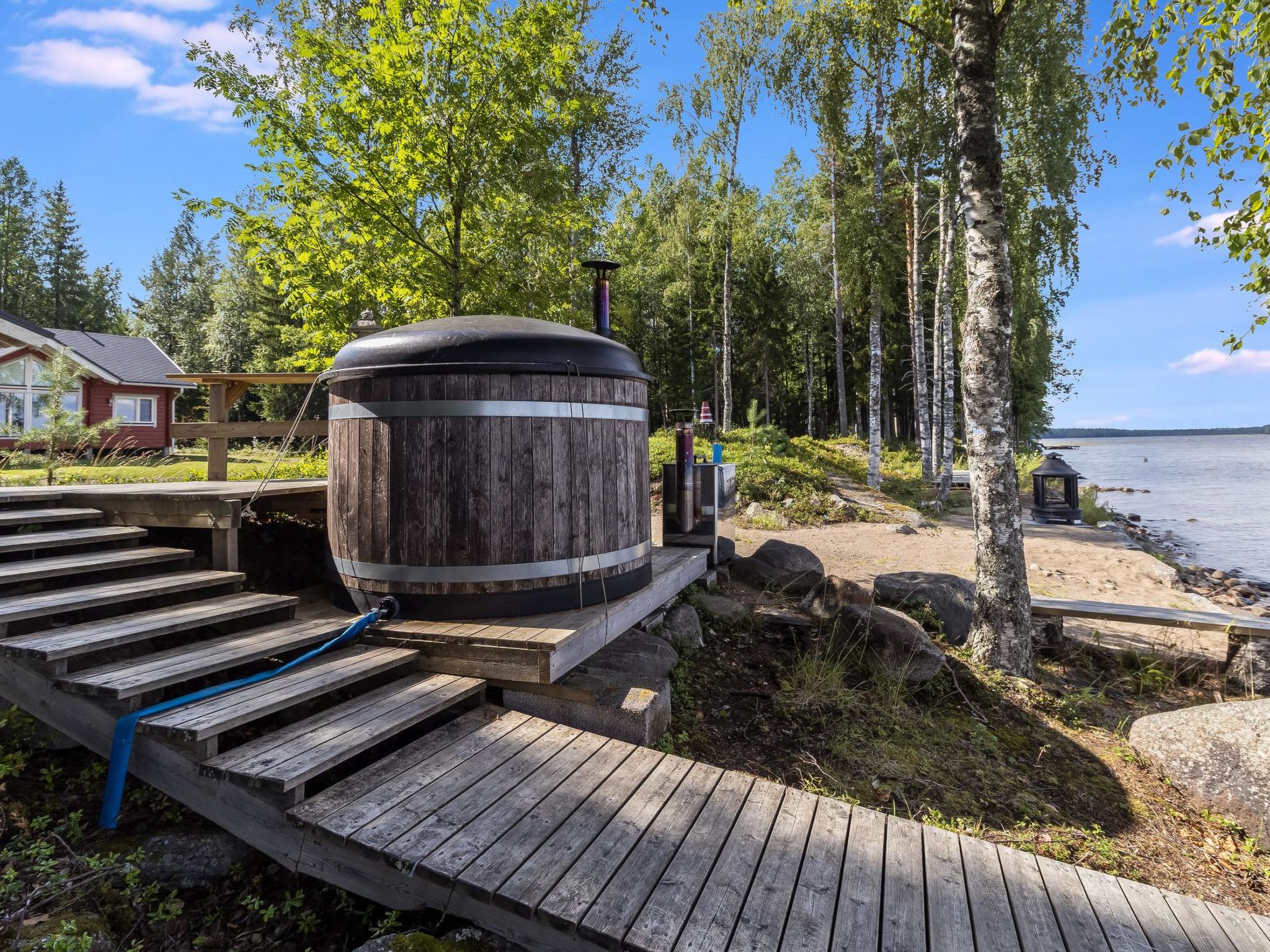 Tolvanniemi-Inside