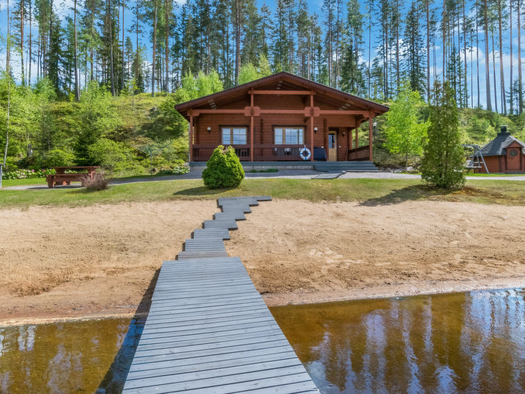 4-persoons vakantiehuis met sauna aan het meer in Sulkava in Sulkava