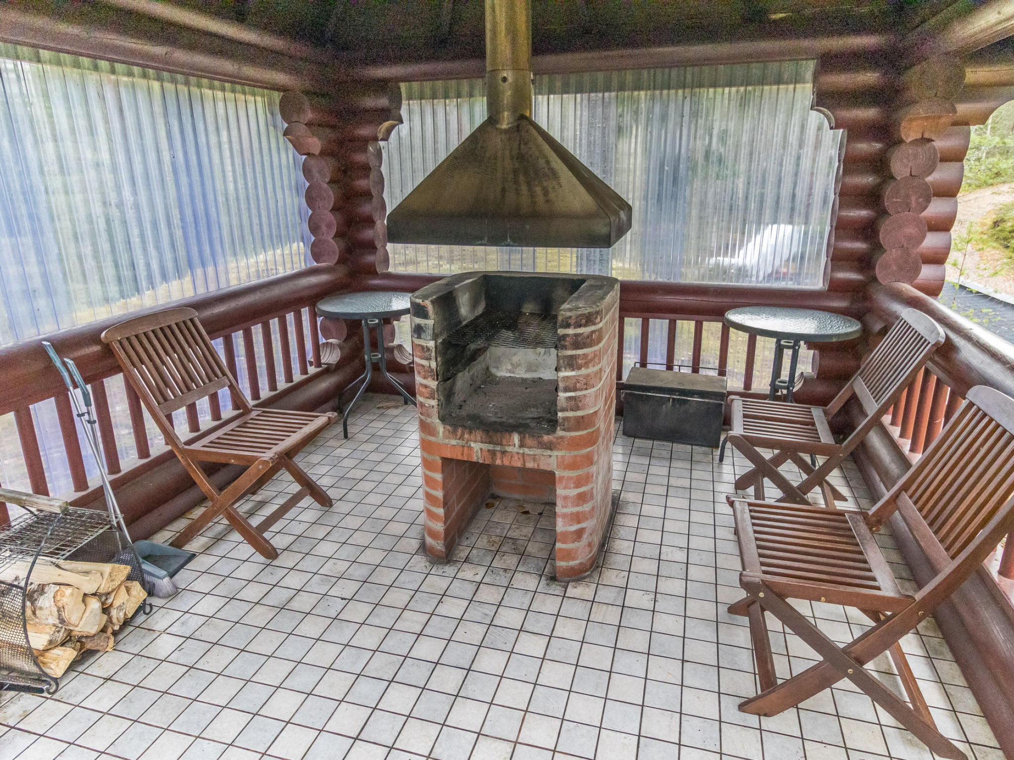 Villa huvikalliola-Inside