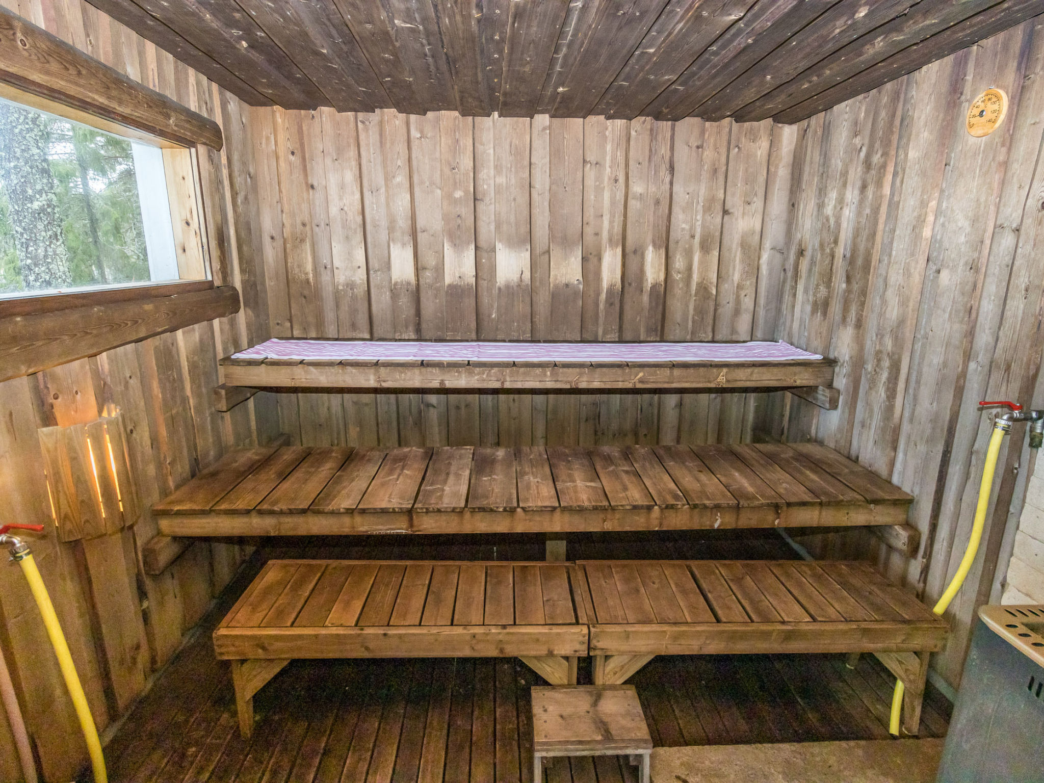 Villa huvikalliola-Inside