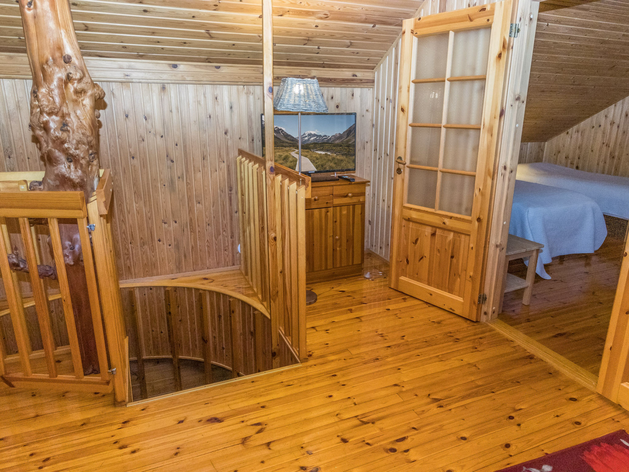 Villa huvikalliola-Inside