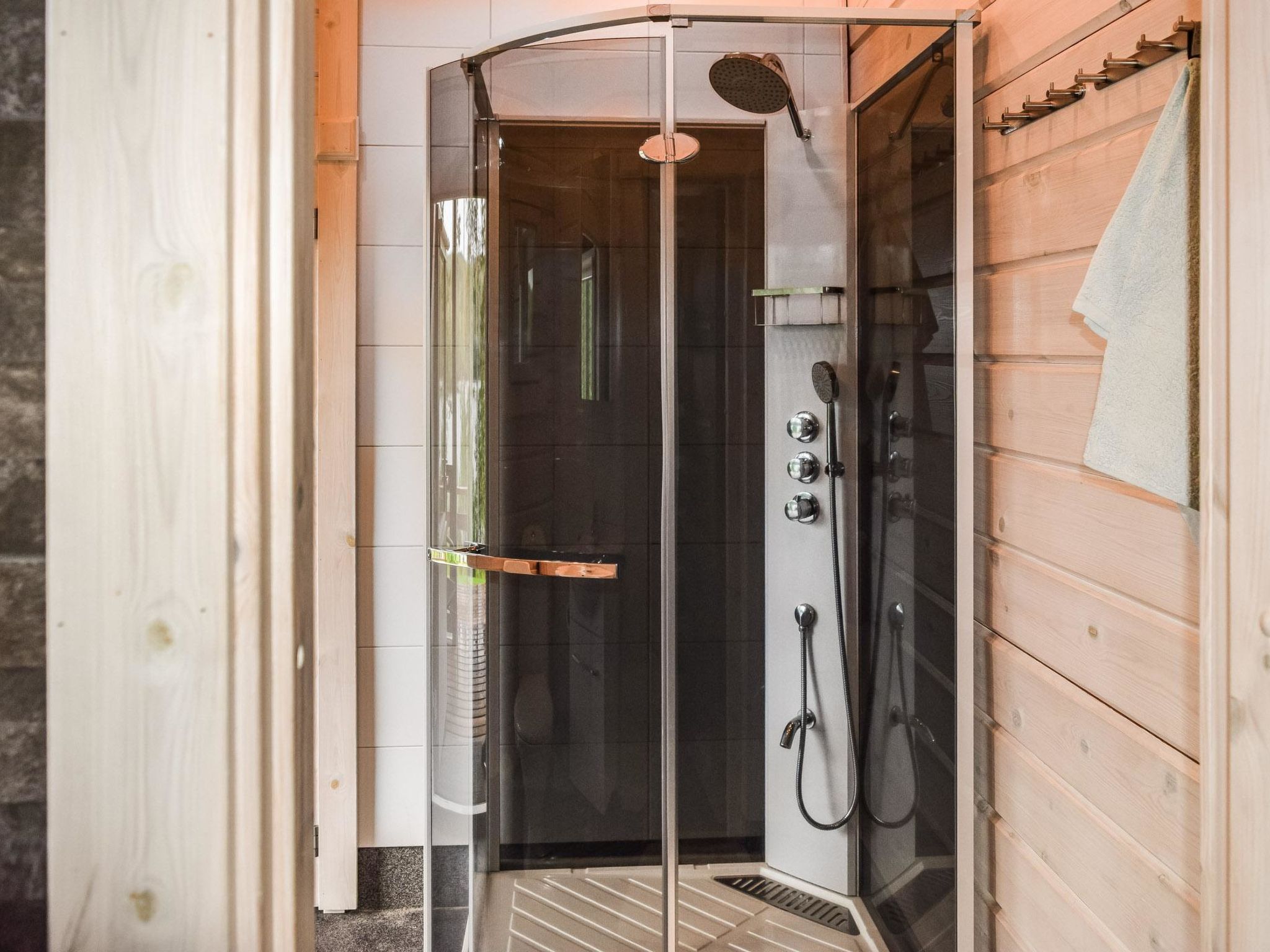 Lekojärven herra-Binnen