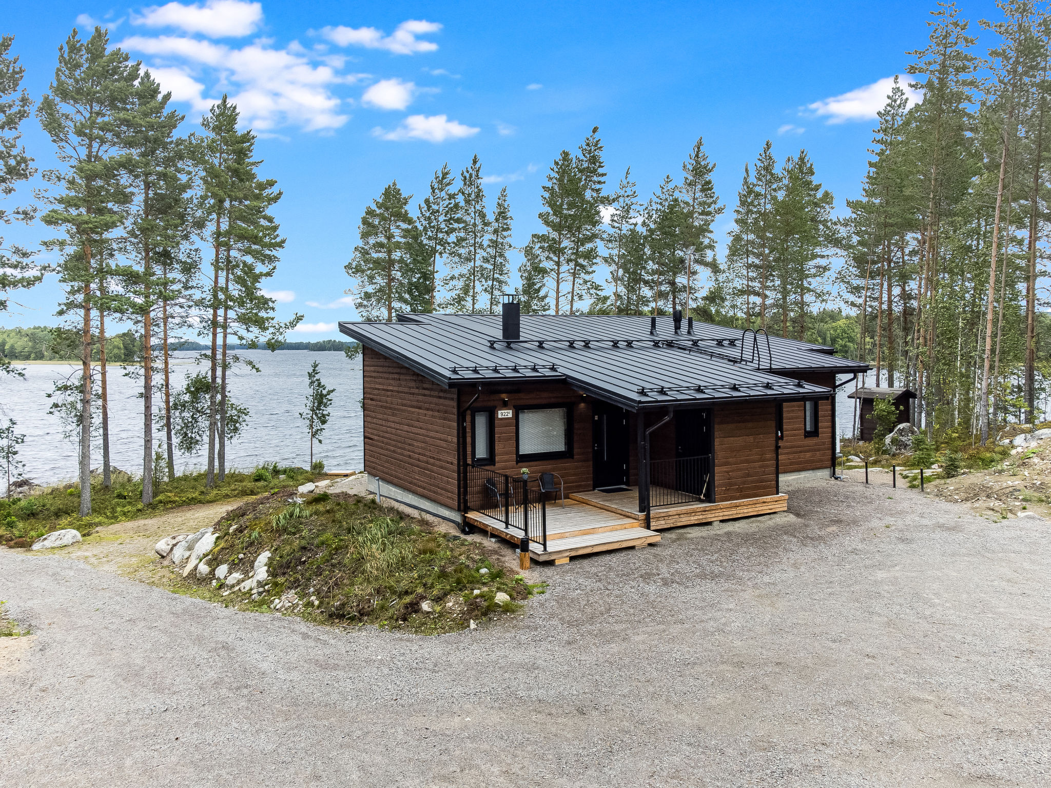 Jäkälänkallion ranta - Inside
