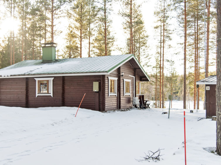 Aan het meer: Rustiek vakantiehuis Aittolahti 2 in Jämsä in Jämsä
