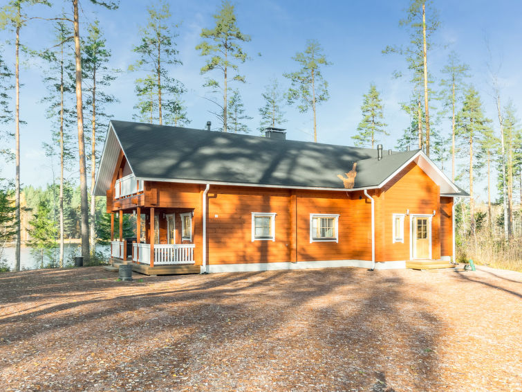 Aan het meer: Ruim vakantiehuis Telkkä in Jämsä voor 8 personen in Jämsä