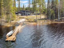 Metsäpirtti: Stijlvolle blokhut aan het Keurusselkä-meer met sauna en zonnepanelen - thumbnail 2