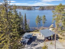 Lomatalo Metsäpirtti