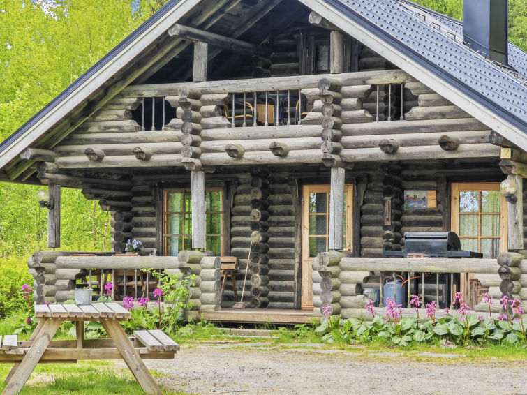 Aan het meer: Rustiek vakantiehuis Heinäsorsa in Joutsa met sauna in Joutsa