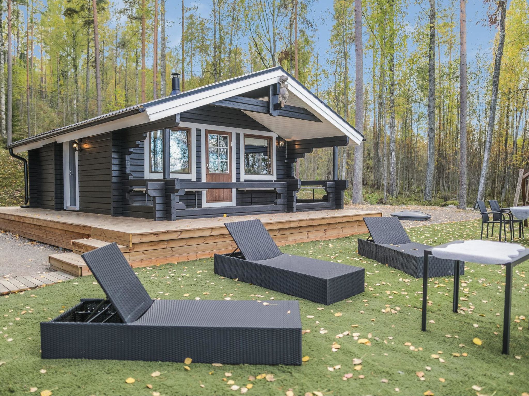 Villa tintinmaja-Inside