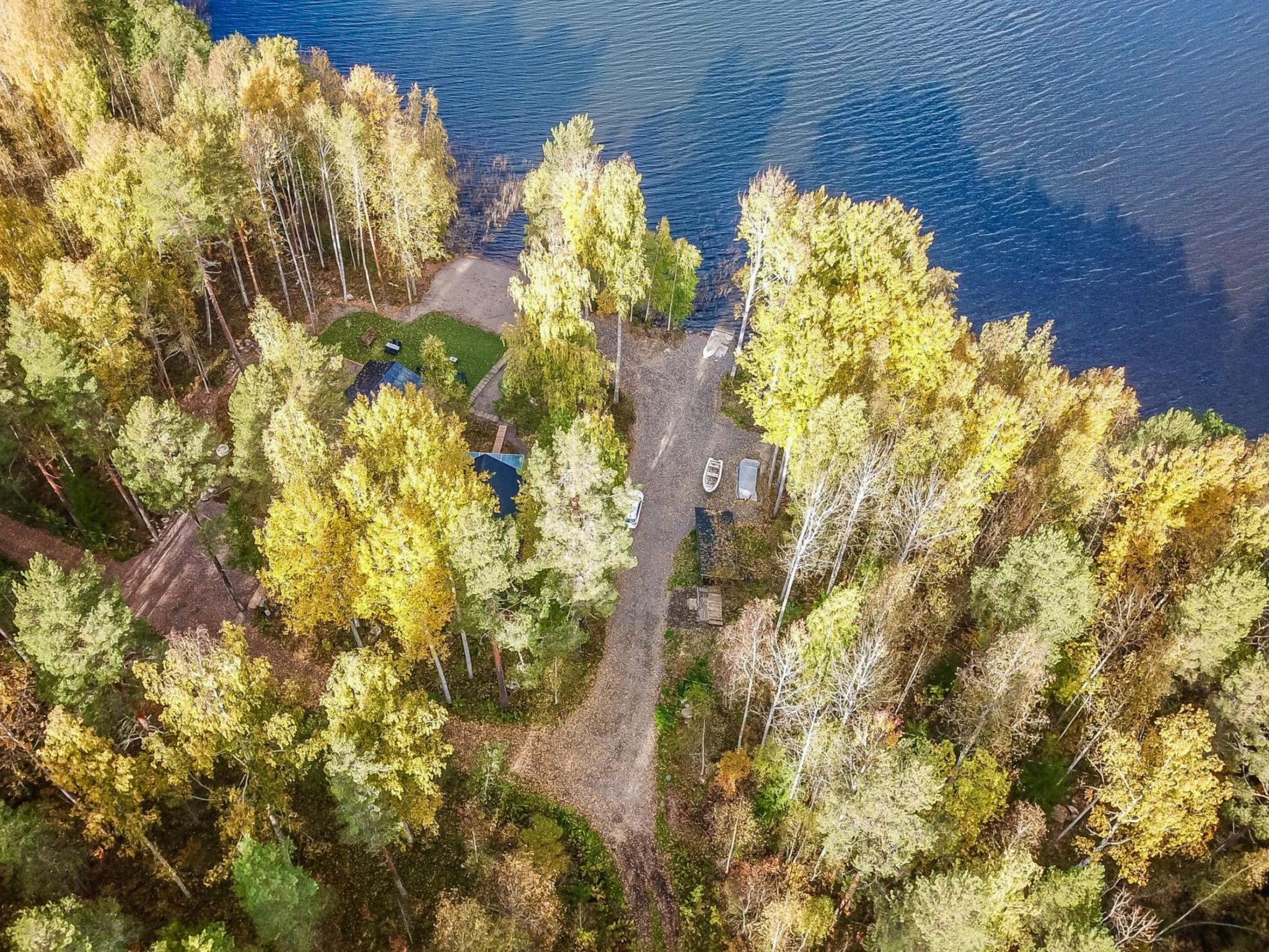 Villa tintinmaja-Inside