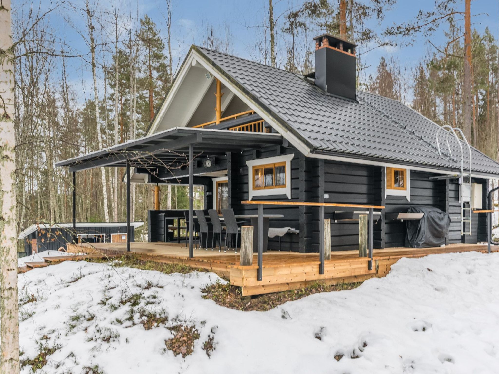 Villa tintinmaja-Binnen