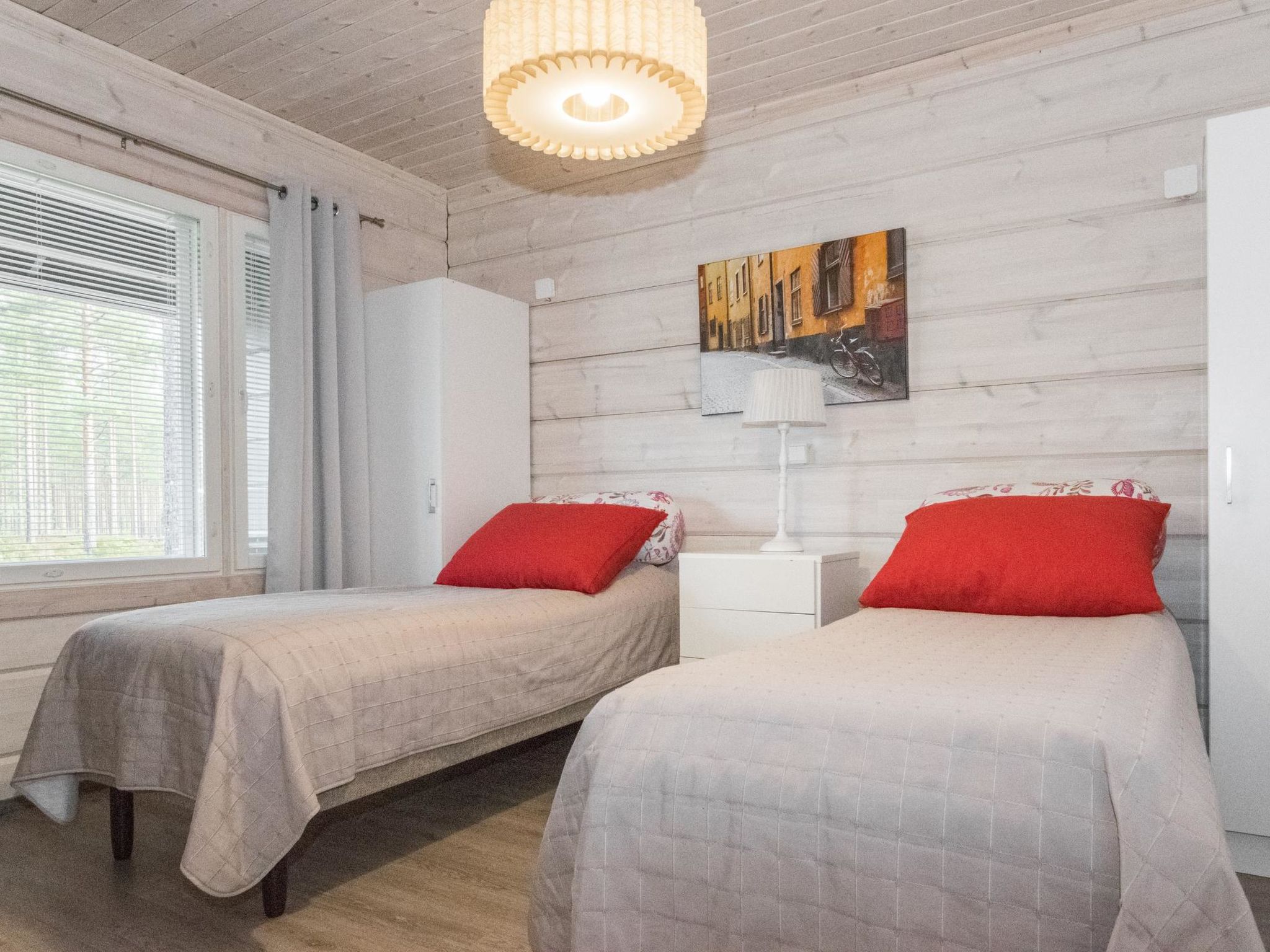 Sinisen tien helmi-Binnen