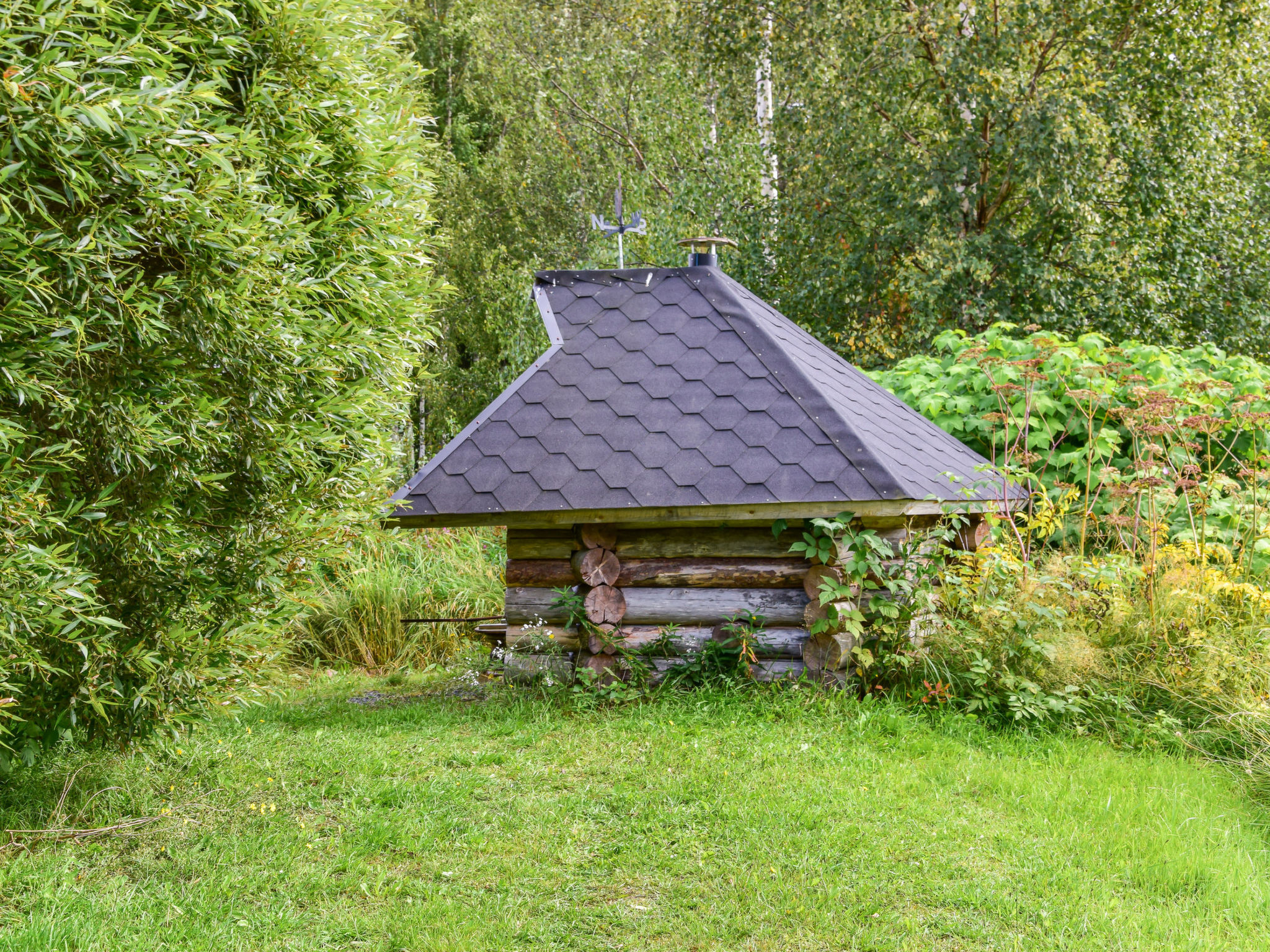 Petäjäniemi - Inside