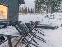 Ruime houten villa aan meer bij Himos, met hot tub en sauna - thumbnail 4