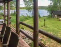 Houten blokhut aan het Kirrinjärvi-meer met eigen sauna en boot - thumbnail 4