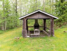 Knusse houten cabin aan het Naulameronen meer in Petäjävesi - thumbnail 3