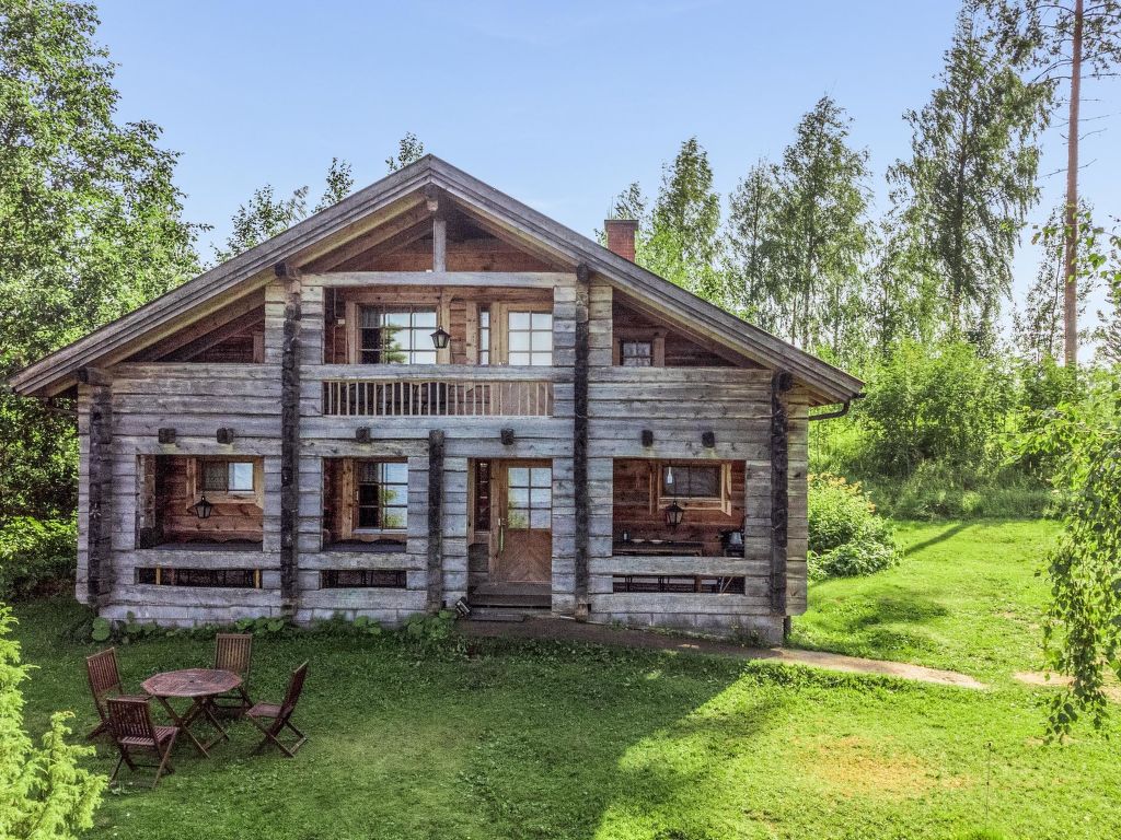 Vakantiehuis Karjalan kelohuvila in Finland