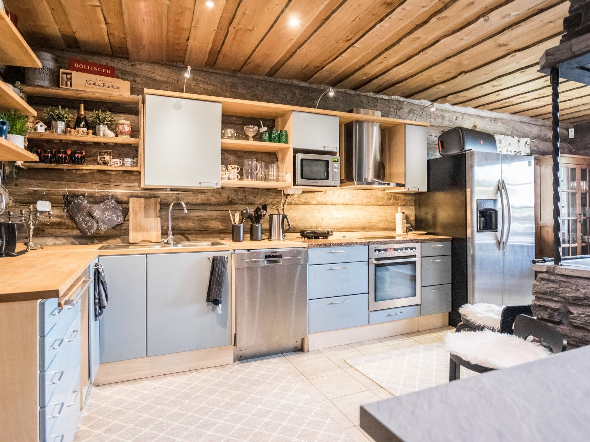 Mäntyranta lodge-Binnen