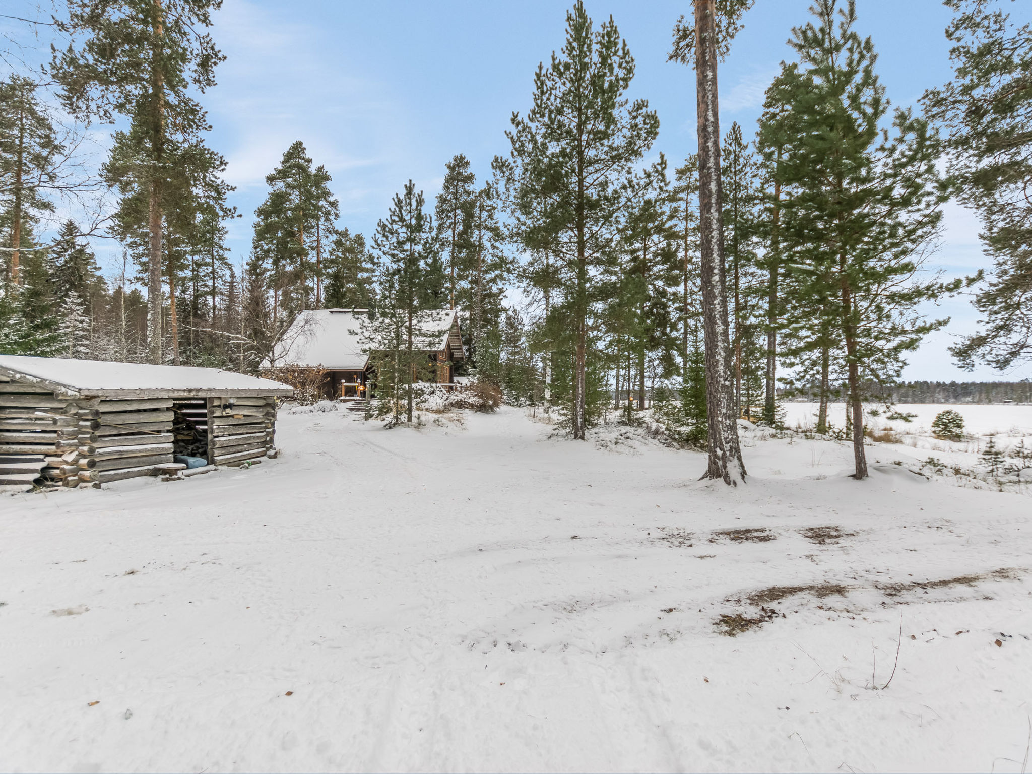 Villa kipinä - Dedans