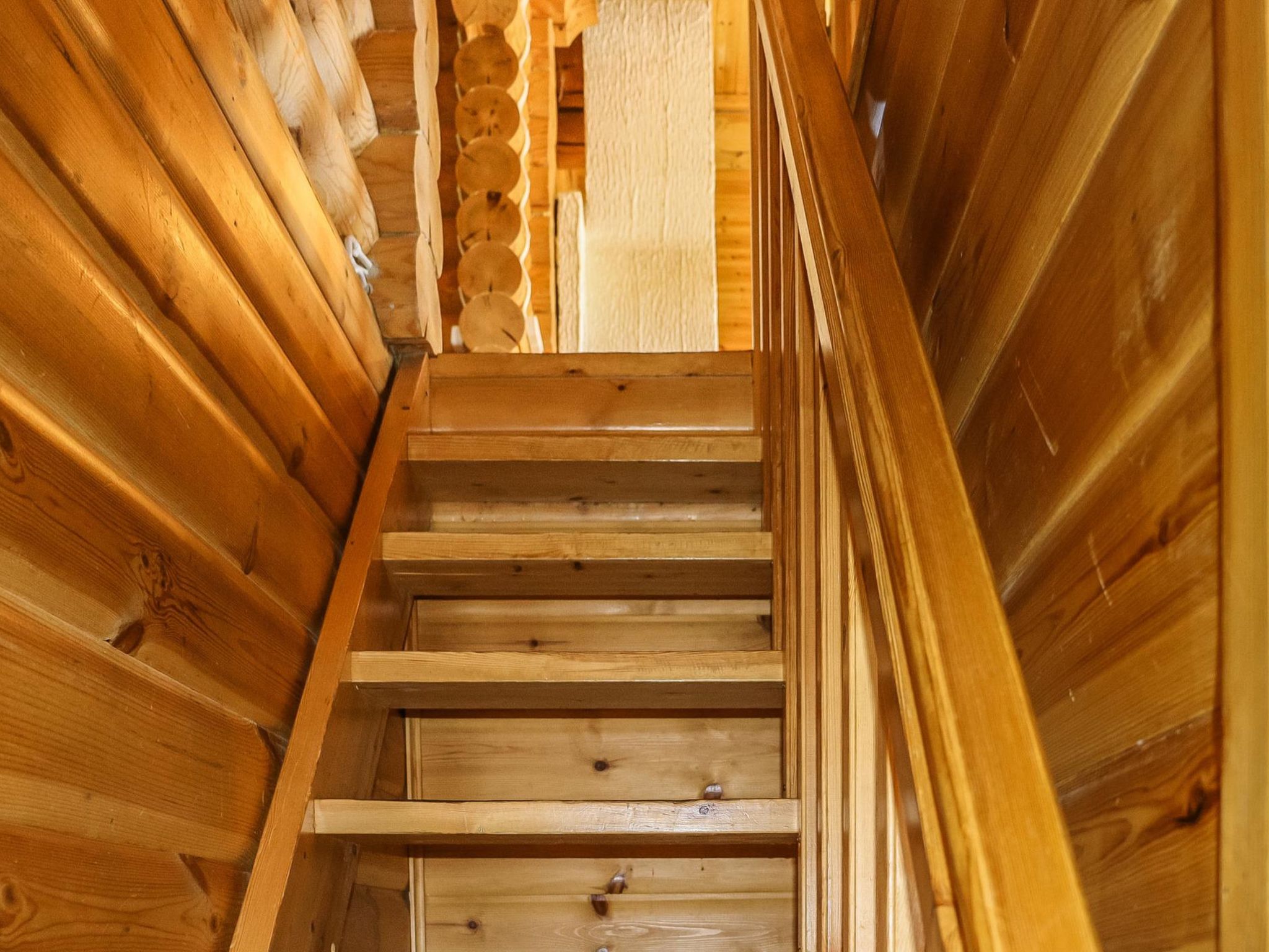 Tunturimaja 2 mökki-Binnen