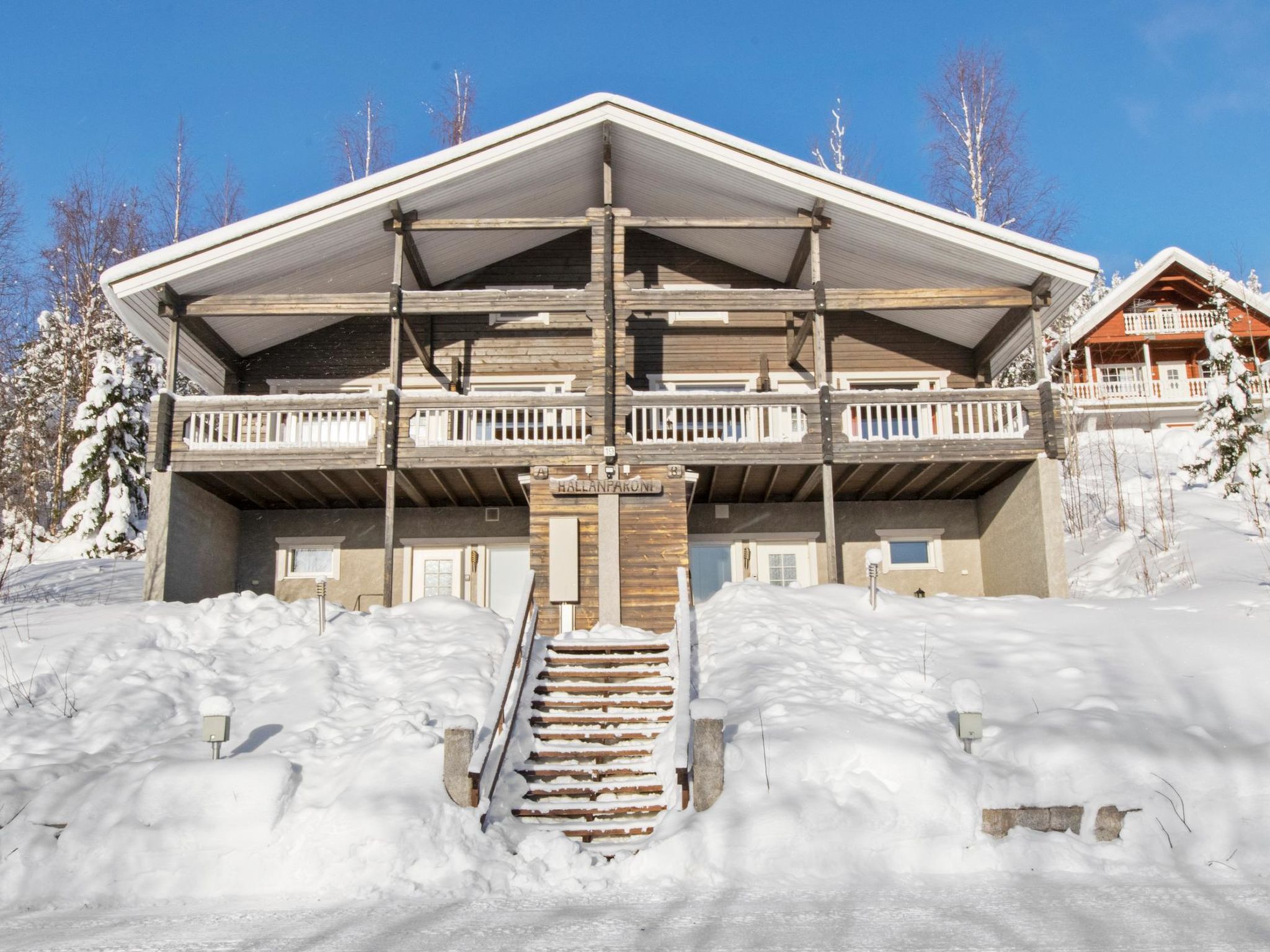 Hallan paroni a paritalo