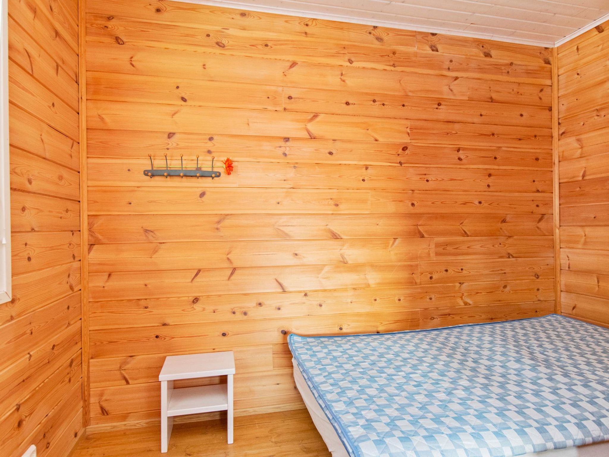 Hallan paroni a paritalo-Binnen