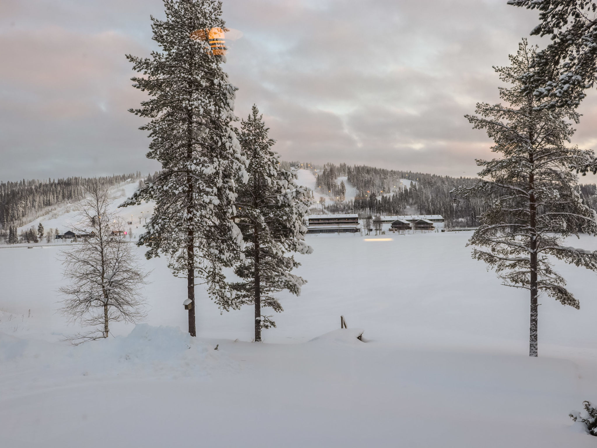 Aurinko-saaga 2 paritalo lasiterassihuoneisto