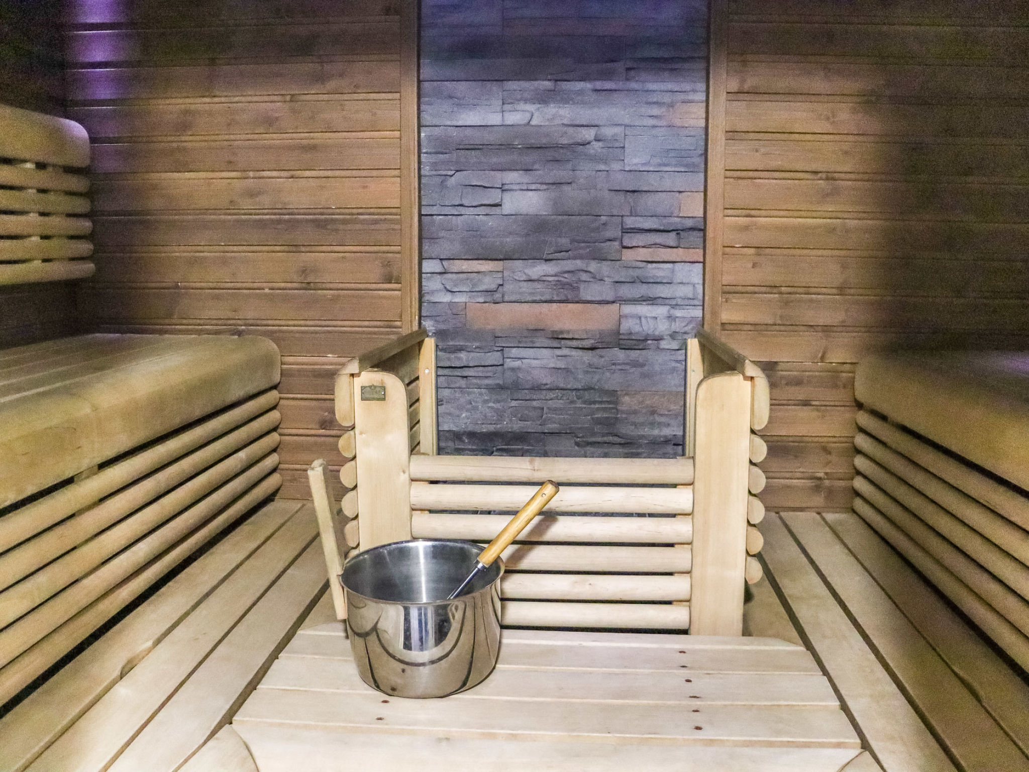 Maison Aurinko-saaga 2 paritalo lasiterassihuoneisto – Intérieur, photo 15 sur 64