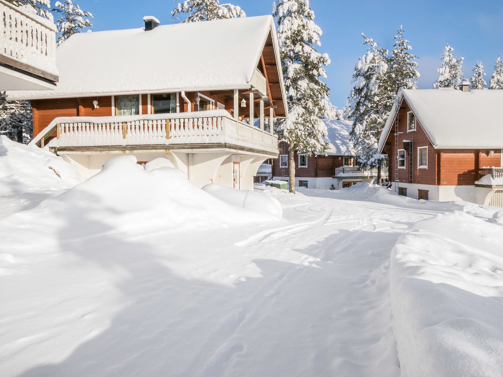 Alppikylä 3b - Binnen