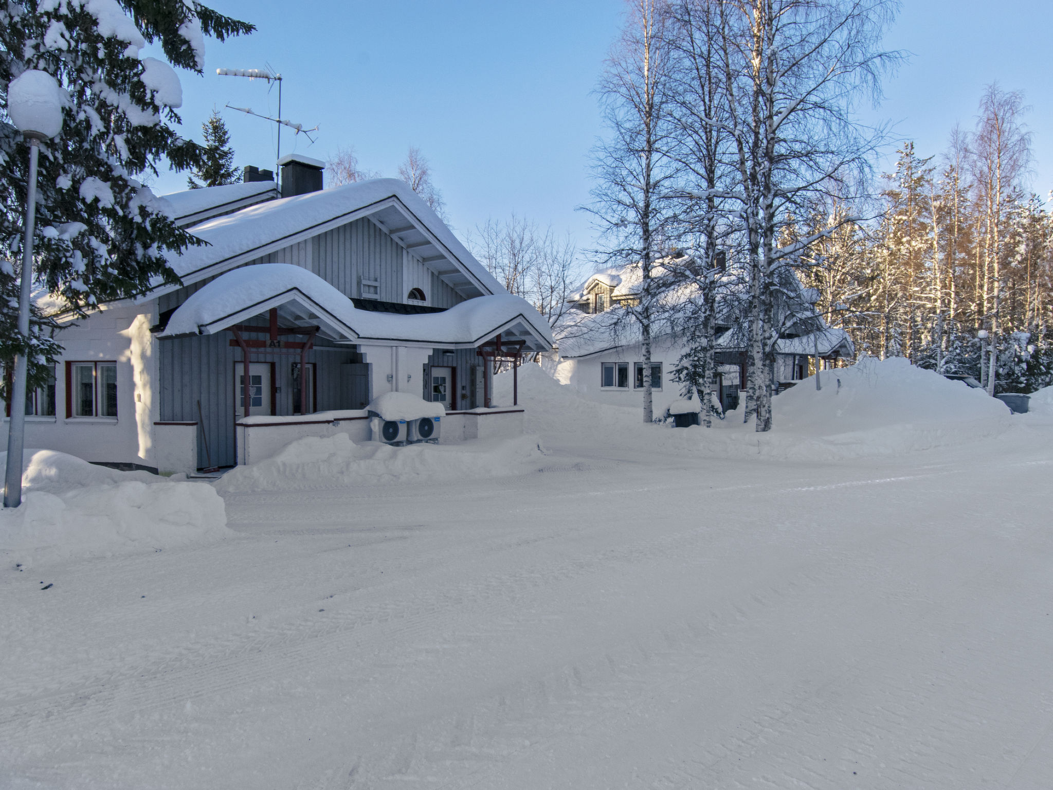 Hallantytär a1 paritalo