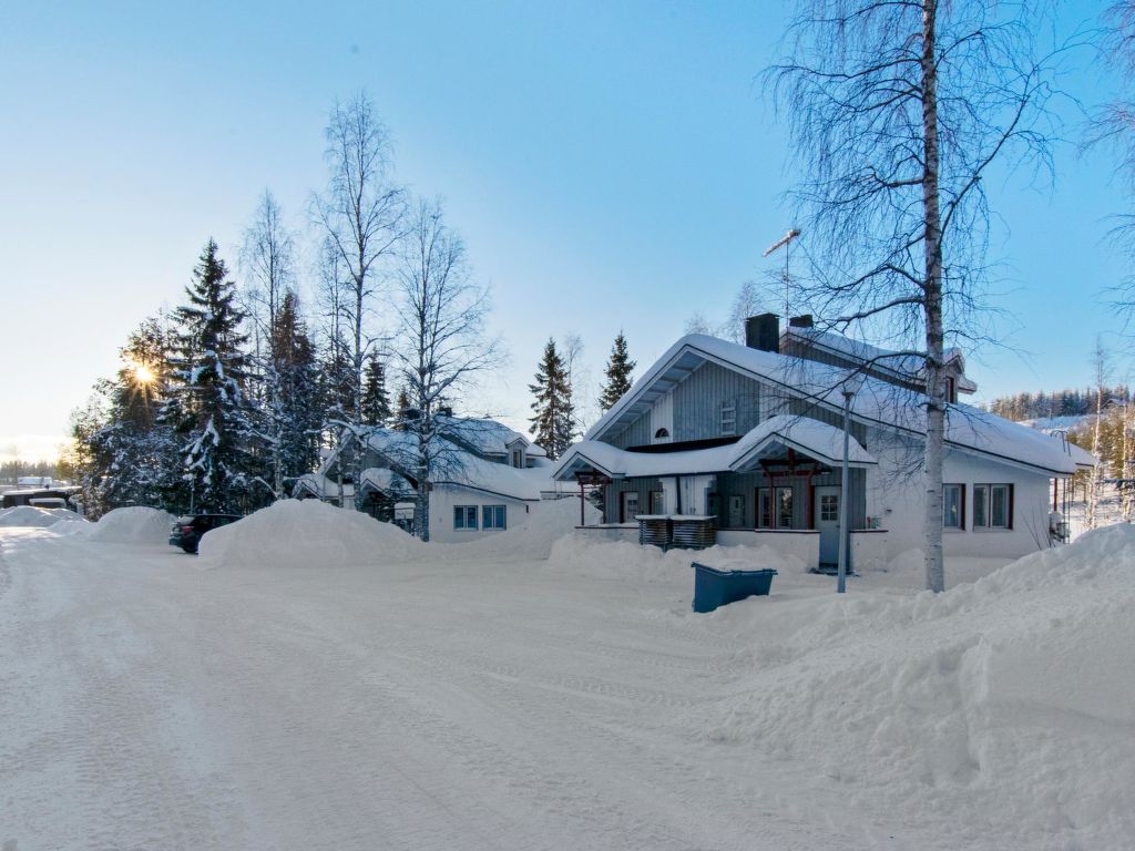 Vakantiehuis Hallantytär b3 paritalo inc. 2 ski ticke in Finland