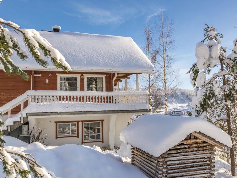 Vakantiehuis in Hyrynsalmi op 300 m van het meer in Hyrynsalmi