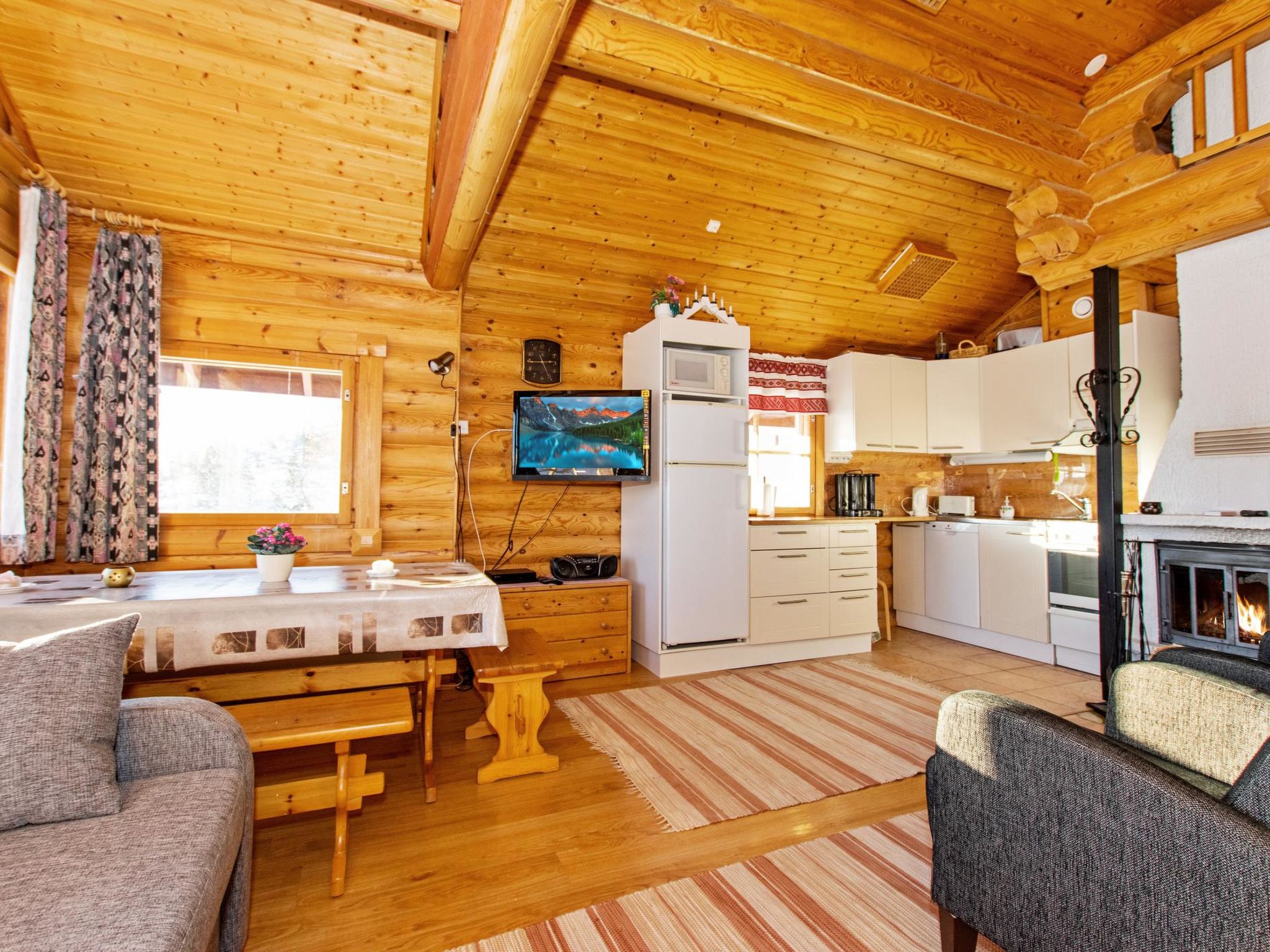 Alppimaja b paritalo-Binnen