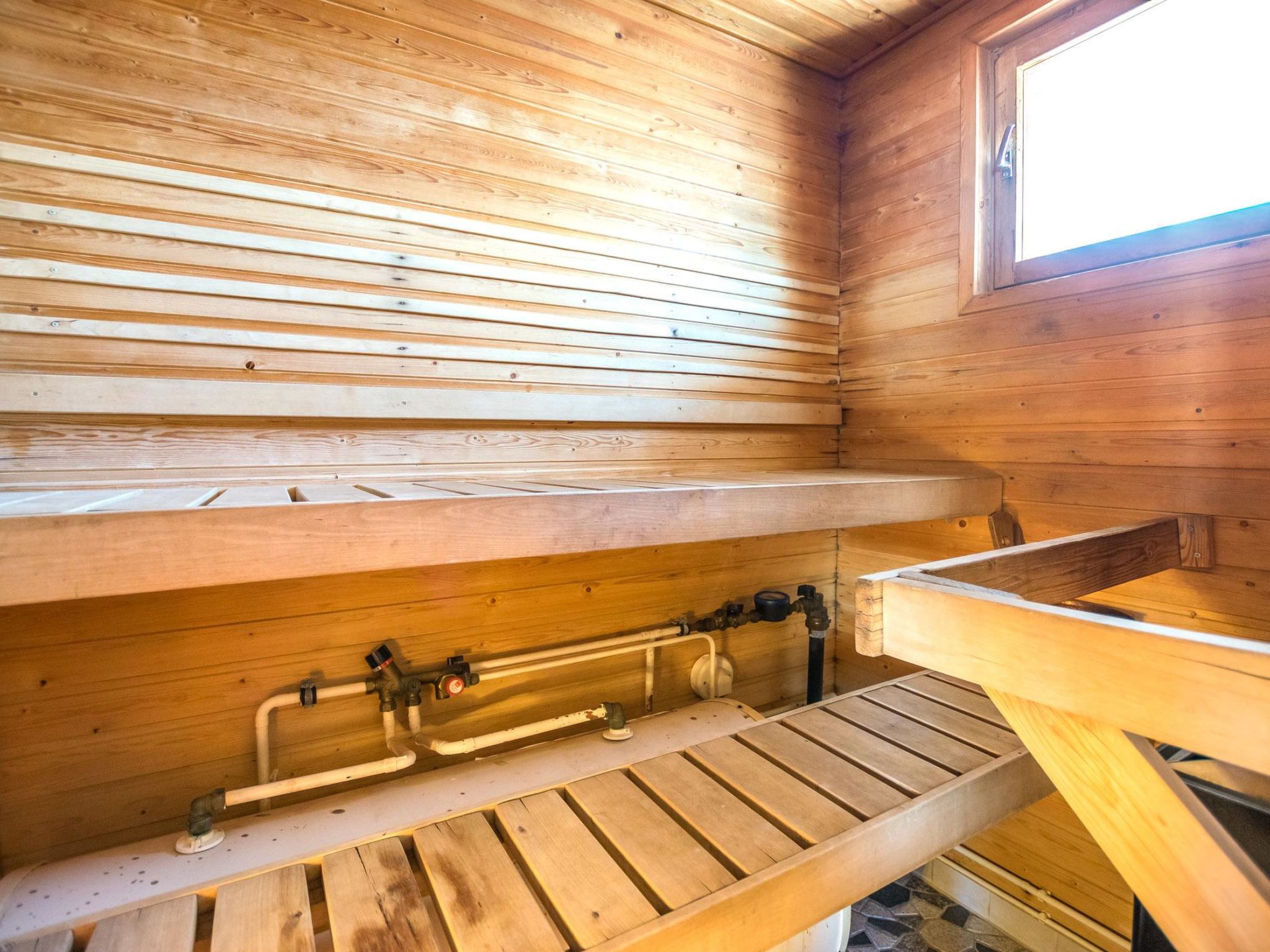 Alppikylä 13a paritalo-Binnen