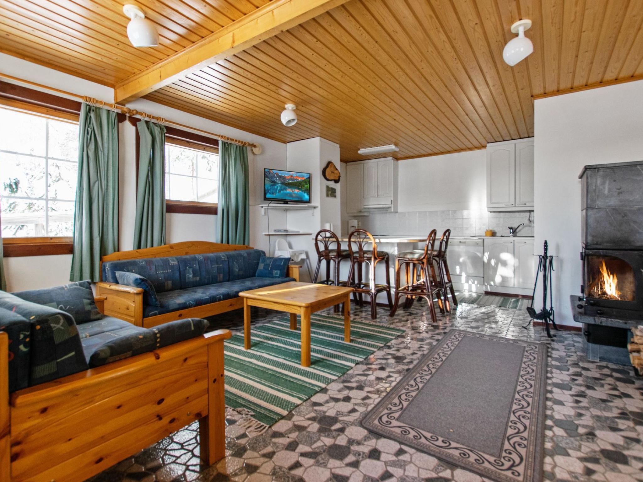 Alppikylä 13b paritalo-Binnen