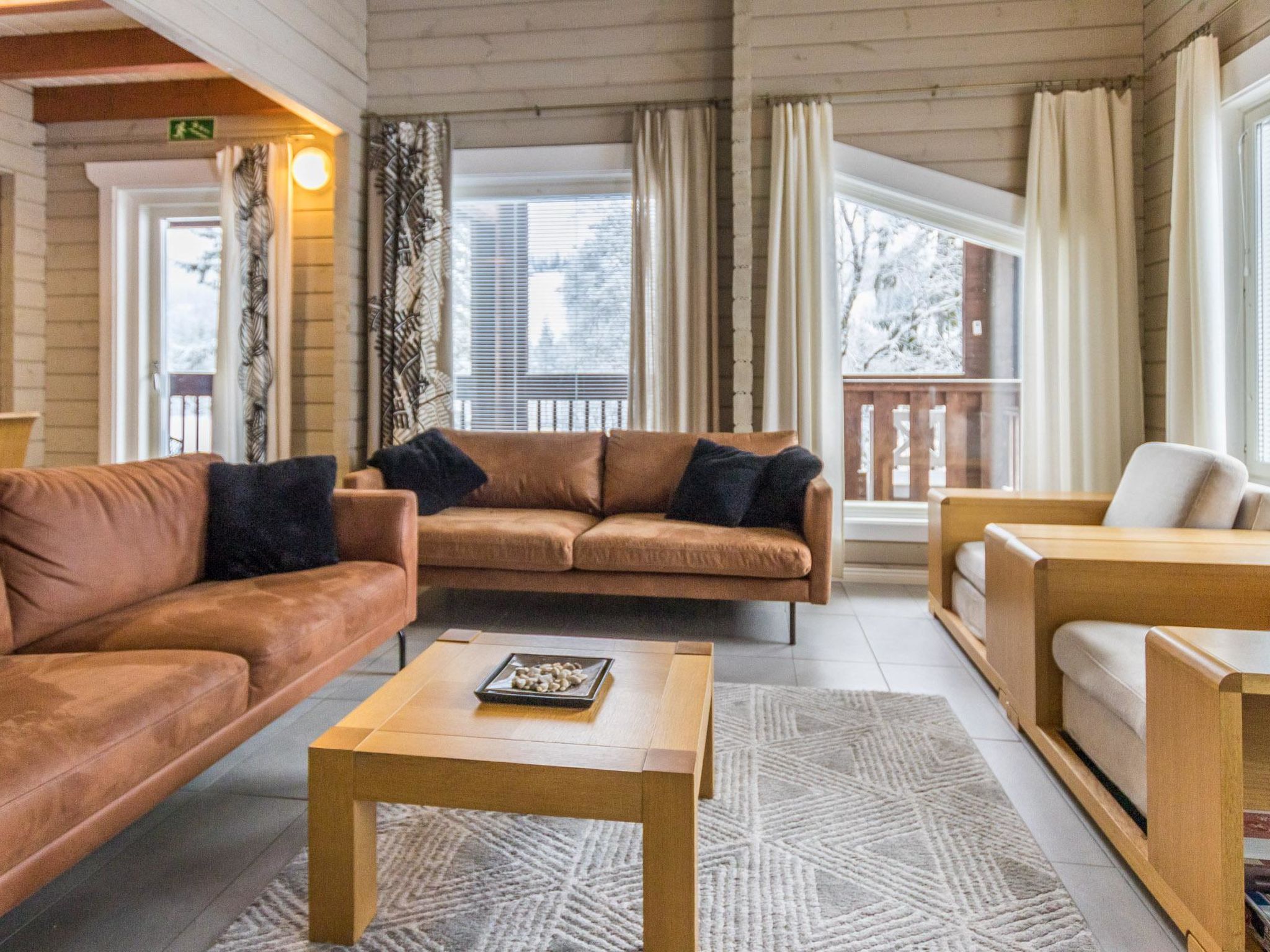 Uulanlinna b, paritalo-Binnen