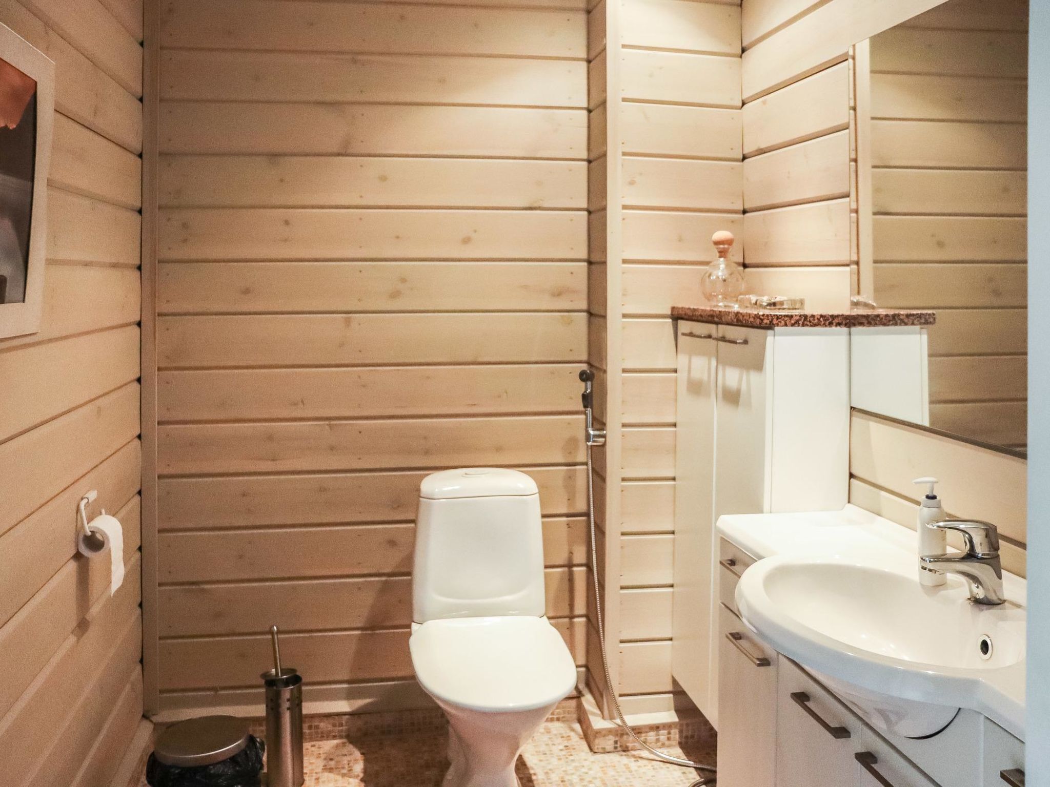 Uulanlinna b, paritalo-Binnen