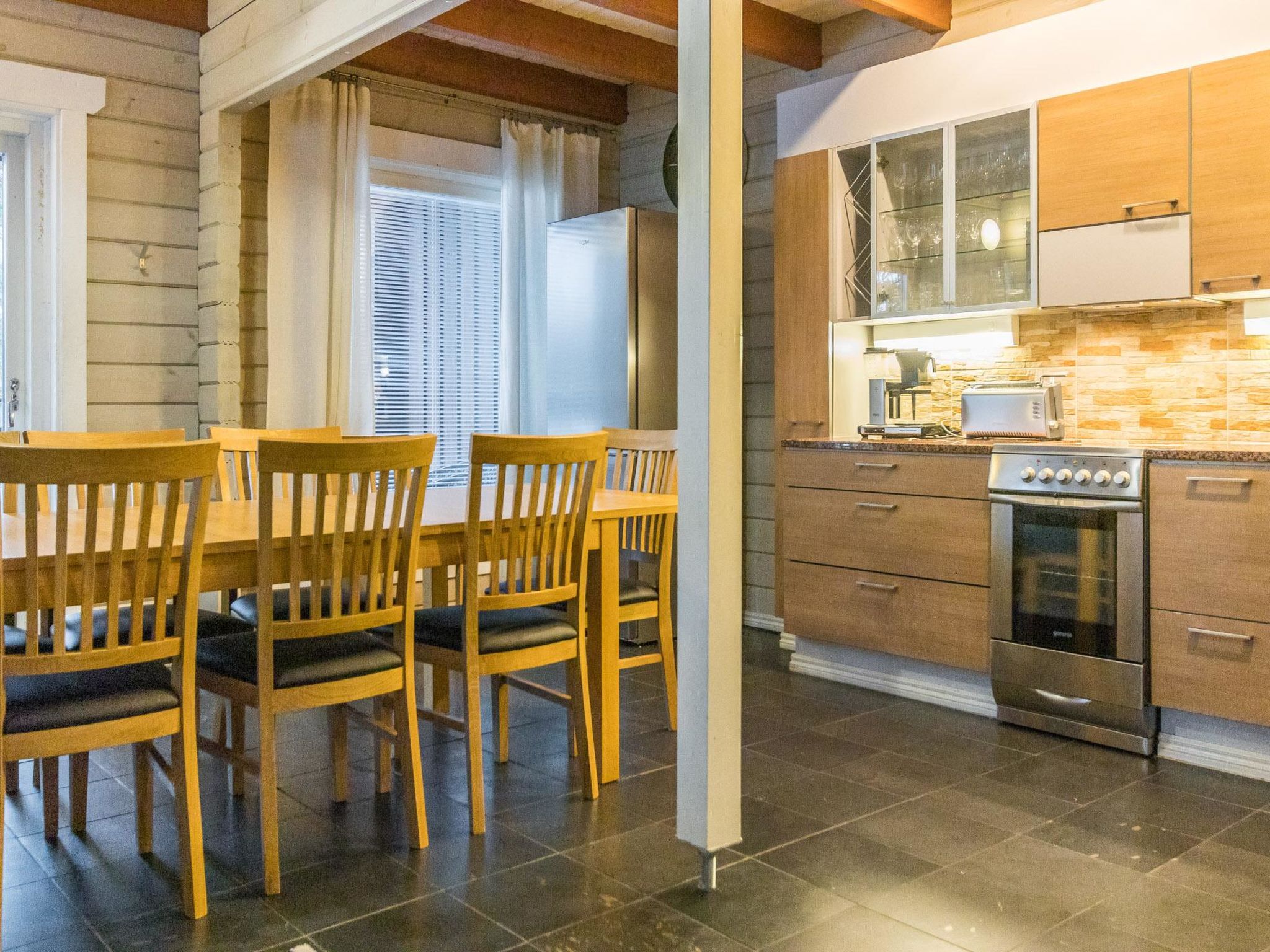 Uulanlinna a, paritalo-Binnen