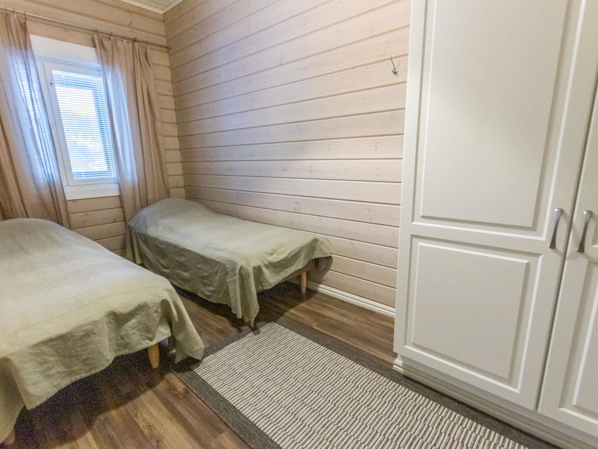 Uulanlinna a, paritalo-Binnen