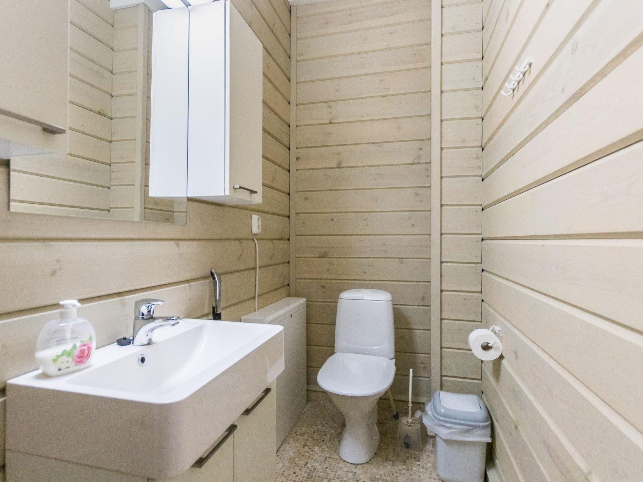 Uulanlinna a, paritalo-Binnen