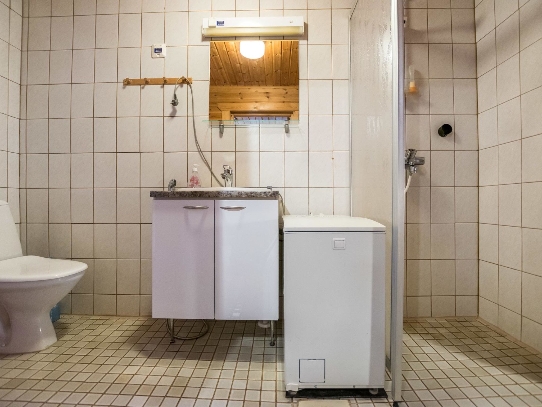 Ukkohovi 5 paritalo-Binnen