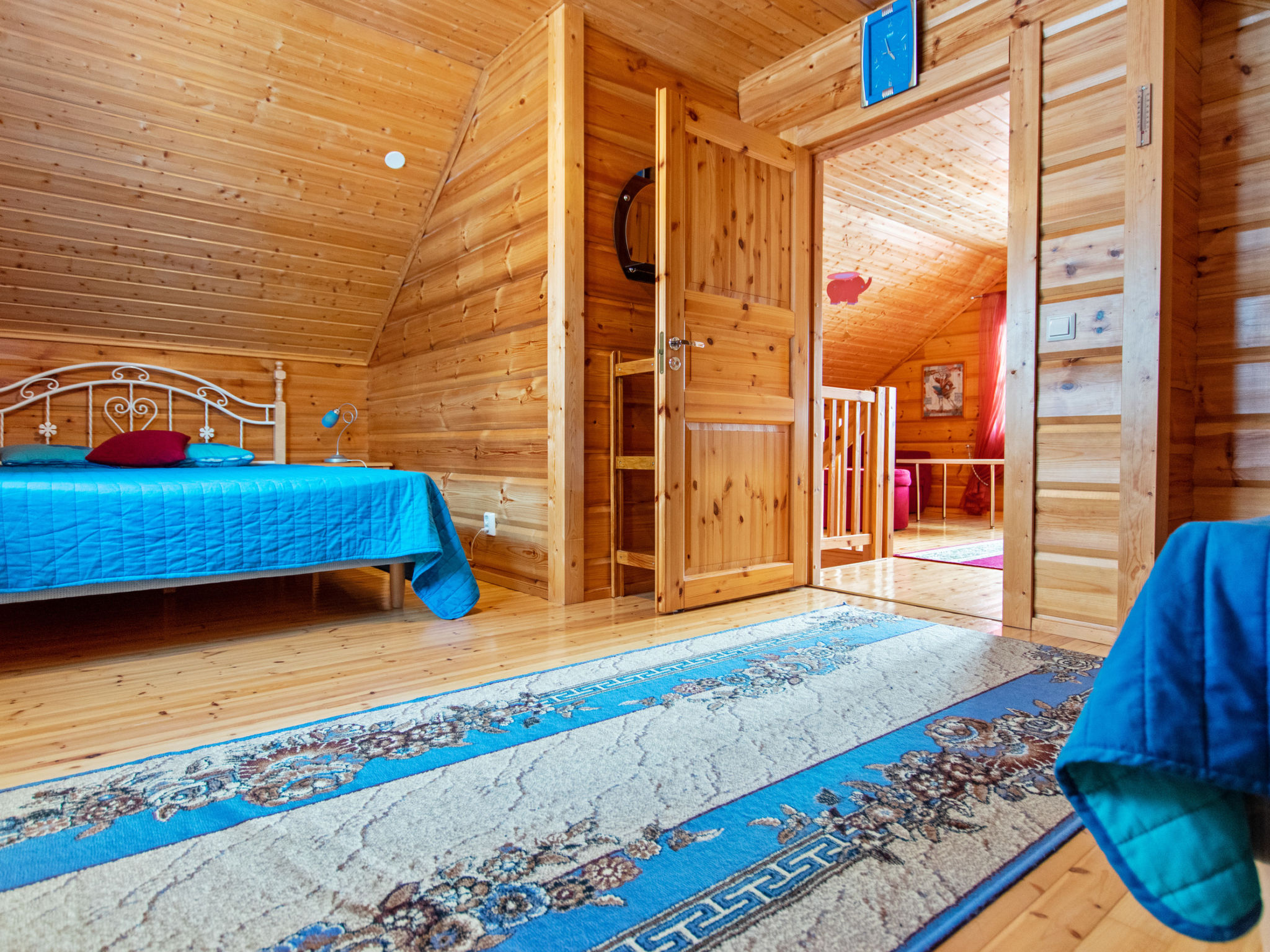 Lomataivas mökki - Inside