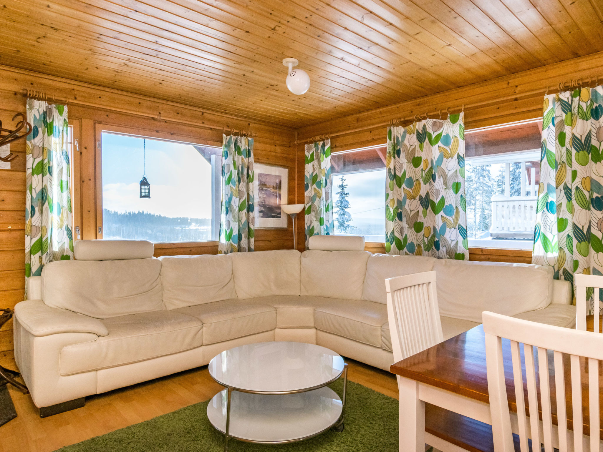 Alppikylä 3a - Inside