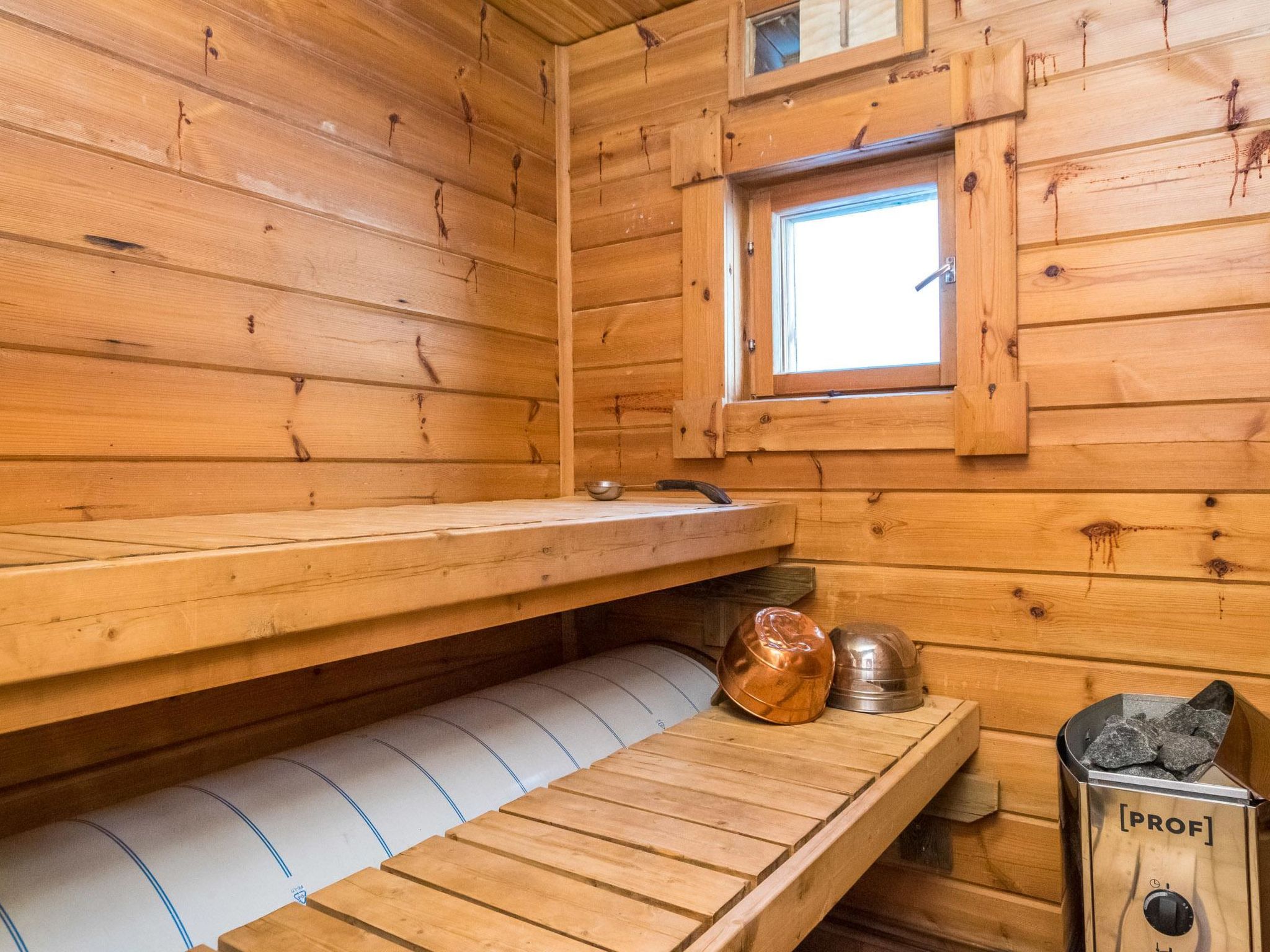 Ukkoloma b paritalo-Binnen