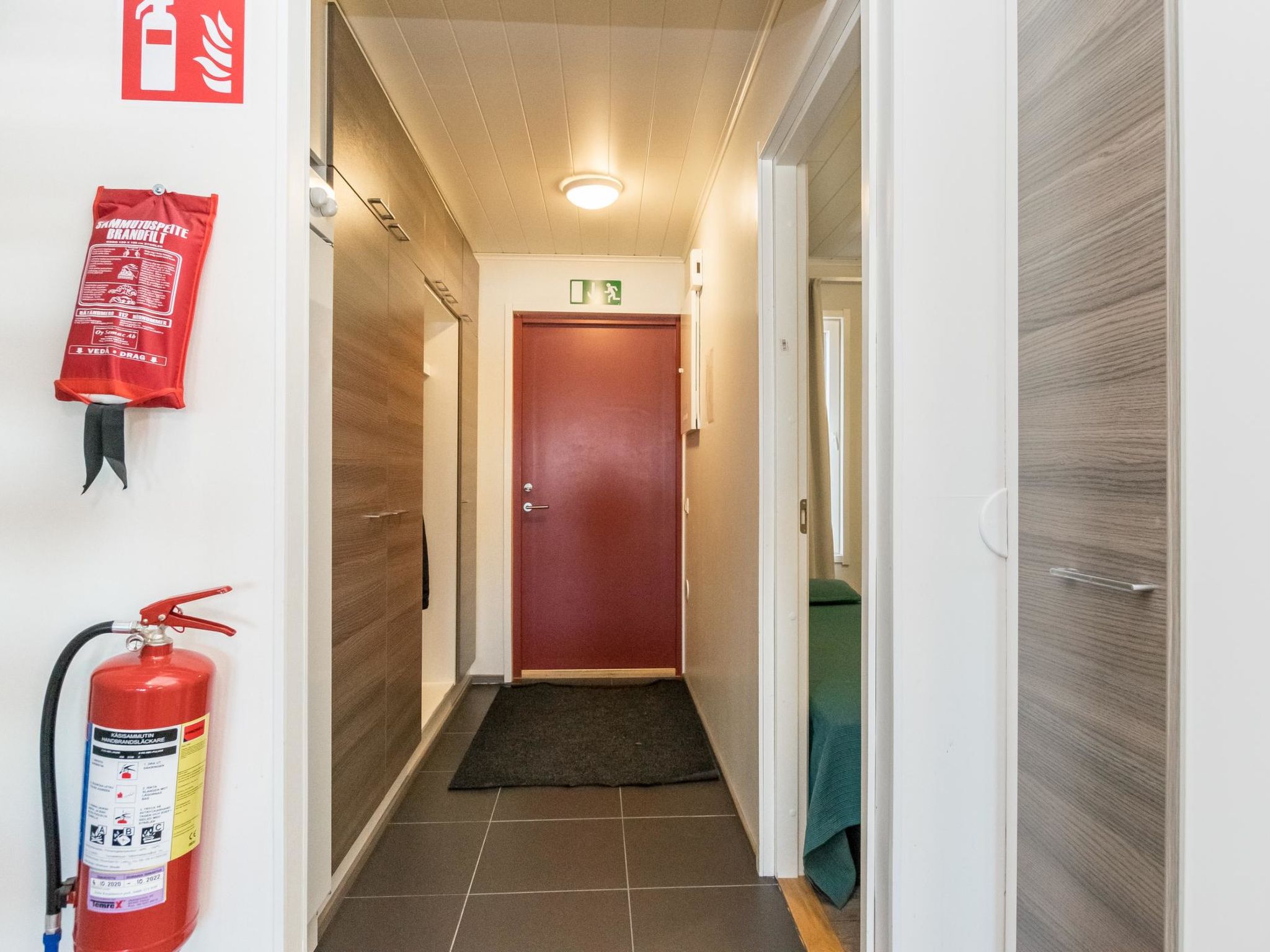 Skivillas 61 ukkohalla (b3)-Binnen