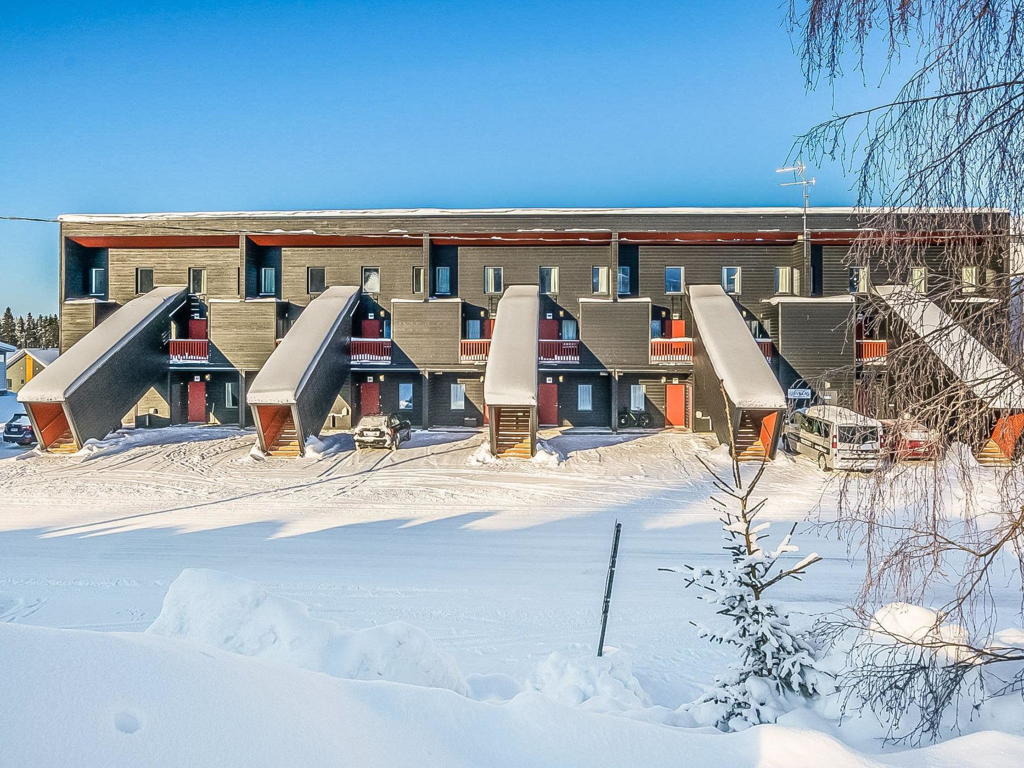 Skivillas 61 ukkohalla (b1)-Binnen